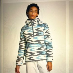Women’s north face Sherpa